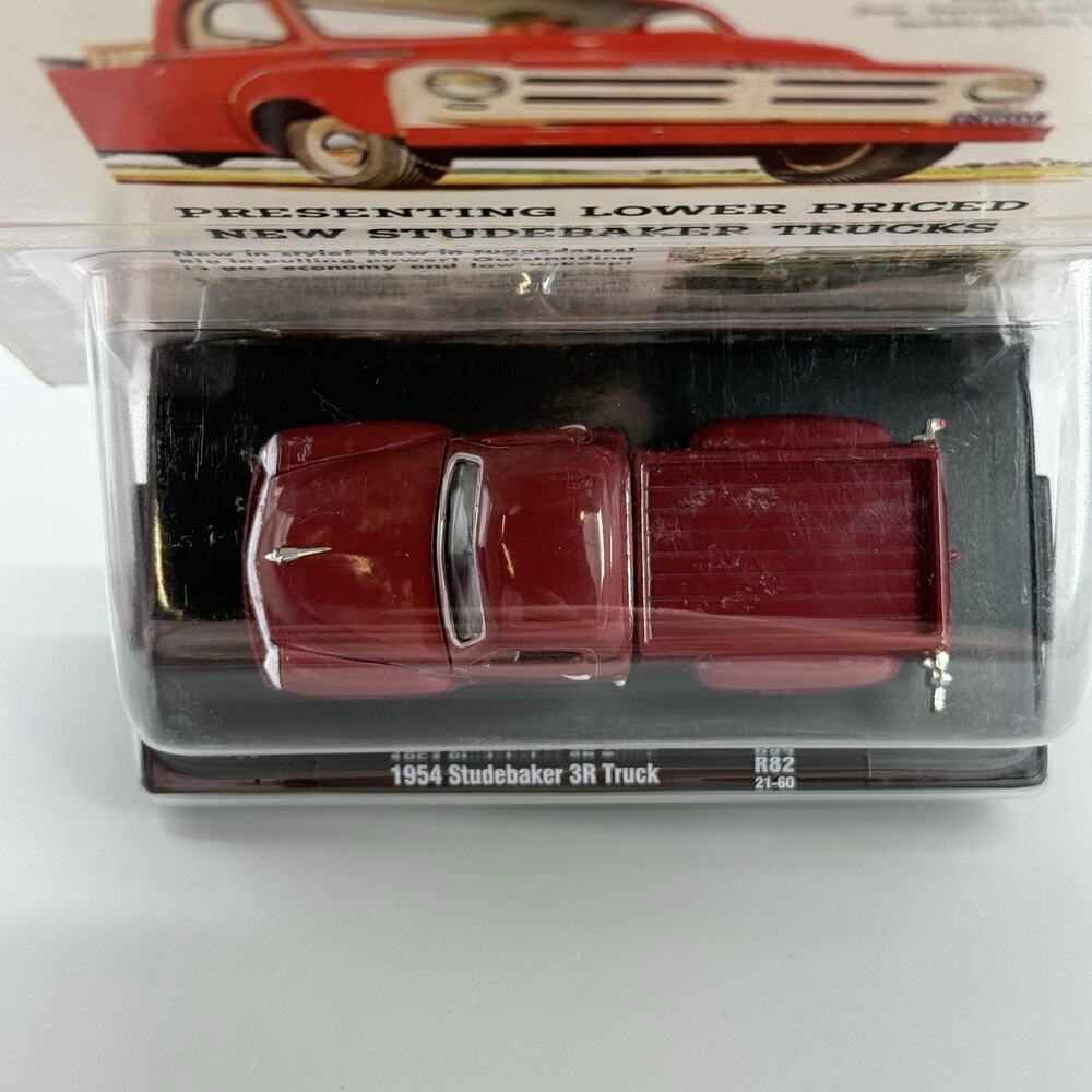 M2 Machines Diecast 1954 Studebaker 3R Truck Limited Edition of 8480 - Picture 4 of 7
